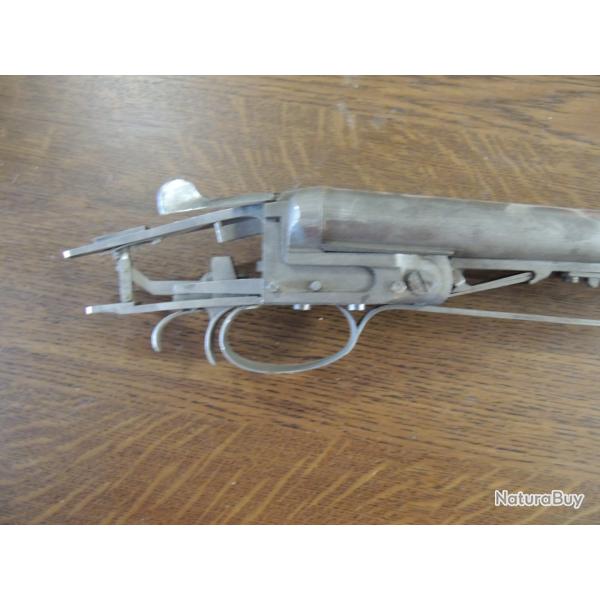 GARNIS EN BLANC calibre 12 canons de 76 , � faux cops ,  sans les bois  IDEAL  APPRENTIS ARMURIER