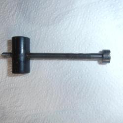 Vis et insert pour plaque couche FRF1-FRF2-Mas 49/56 mse, Mas 36 custom.....