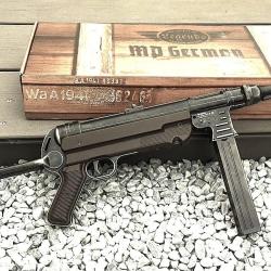 MP GERMAN LEGEND + 2 chargeurs 60 cps- SEMI  &  FULL  AUTO - Cal. 4.5MM (Billes Acier)