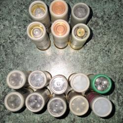LOT 16 MUNITIONS 5 BALLES 10 CHEVROTINES CALIBRE 12 67 70
