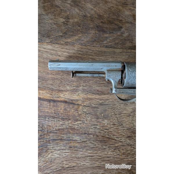 Pistolet type lefaucheux