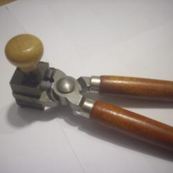 moule  avec pince lyman pour balle minie