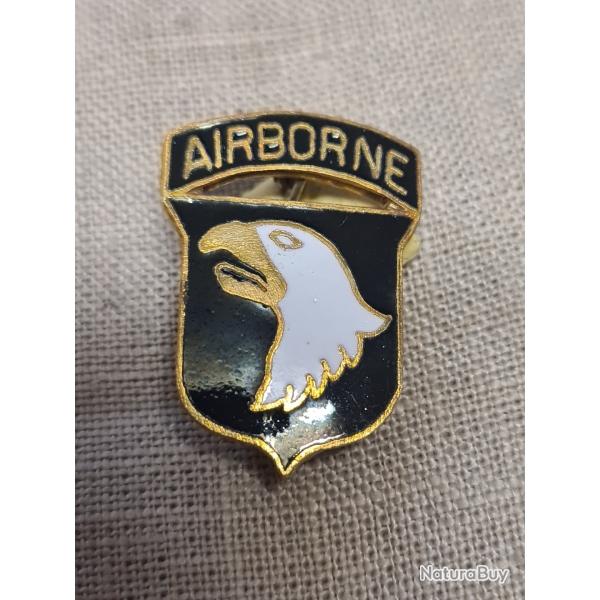 Insigne , broche   �maill�   101�me WW2