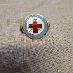 Insigne , &eacute;maill&eacute; de L'am&eacute;rican Red Cross VOLONTAIRE US WW2
