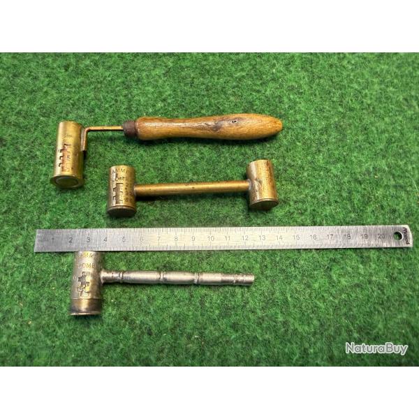 LOT DE TROIS DOSETTE A POUDRE ET A PLOMB  ANCIENNES