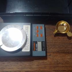 Balance electronique compacte - LYMAN LE-1000 - ann&eacute;e 2000 - TBE