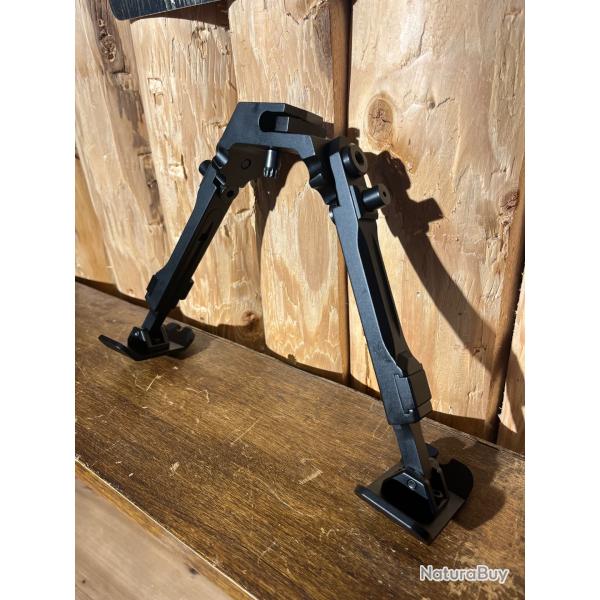 ENCHERES 1� - BIPIED LOURD KASTELBERG - SANS RAIL