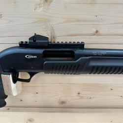 FUSIL A POMPE UZKON 12/76