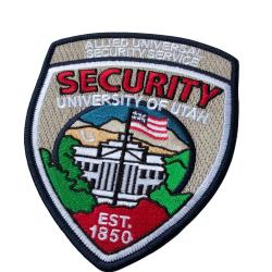 Personnel de s&eacute;curit&eacute; de l'Universit&eacute; de l'Utah, sous contrat avec la soci&eacute;t&eacute; Allied Universal.