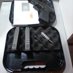 GLOCK 17, canon filet&eacute;. Gen 4. Bon &eacute;tat, peu utilis&eacute;.