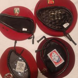 4 b&eacute;rets militaires espagne, yougoslavec, europeens avec insignes