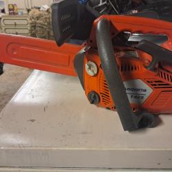 TRONCONNEUSE HUSQVARNA