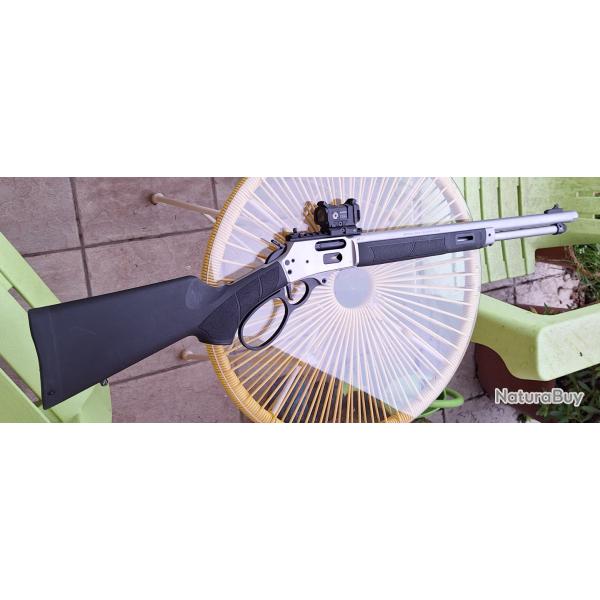 magnifique et tr�s efficace carabine Smith et Wesson 1854 en 44 mag 1700 � nue ( sans le point rouge