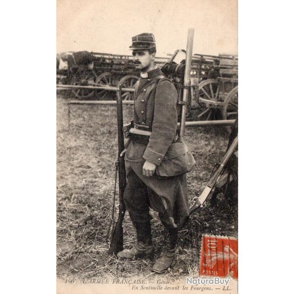 CPA - LARMEE FRANCAISE - G�nie En Sentinelle devant les Fourgons  -N�4050