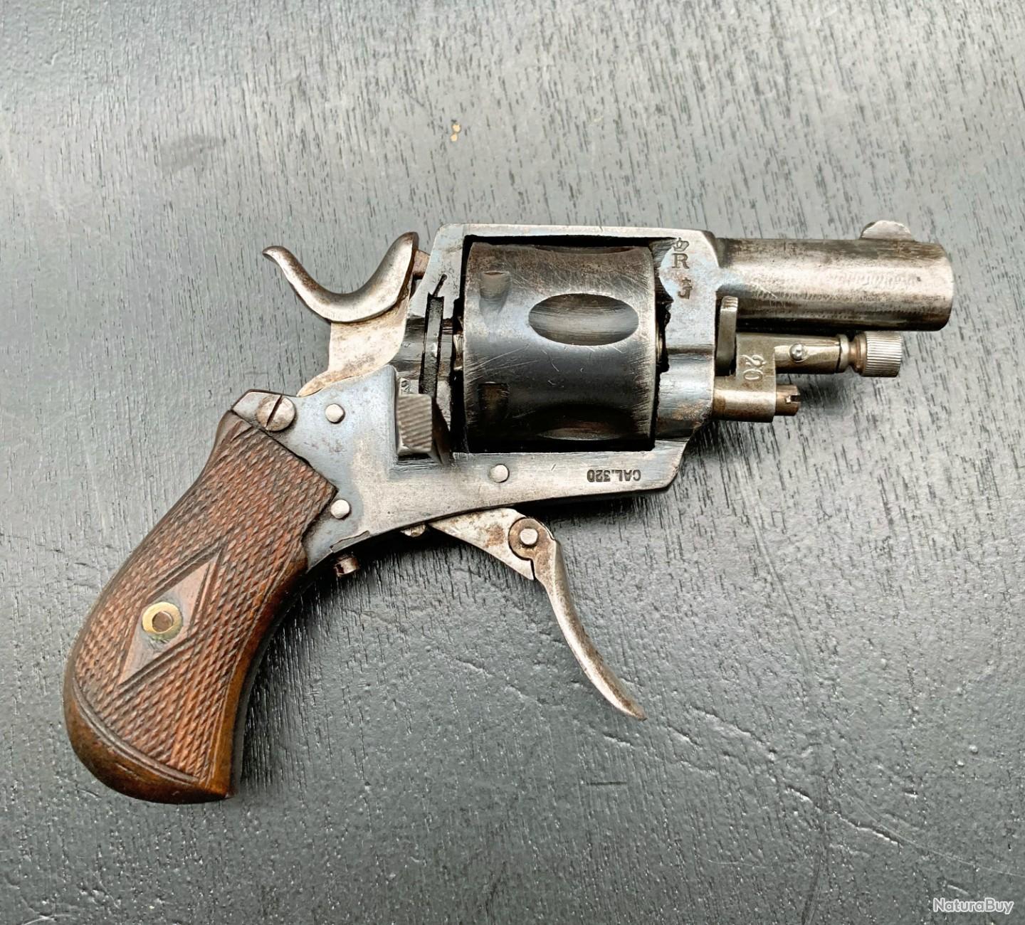 REVOLVER BULLDOG CALIBRE 320, XIX° SIECLE, ELG, AVEC VERROUILLAGE DE ...