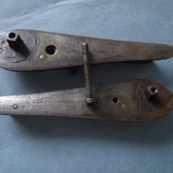 PAIRE DE PLATINES DE FUSIL &Agrave; CHIEN