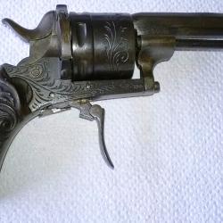 Joli Revolver de Transition Allemand