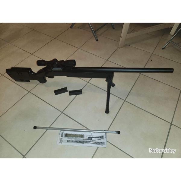 R�pliques airsoft Mc Millan M40A3 spring ASG Upgrade VSR10 avec 2 chargeur lunette etc...
