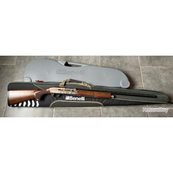 Vend semi automatique benelli montefeltro 12.76 magnum de premi�re main