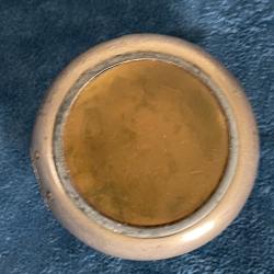 Ancien bo&icirc;tier de montre gousset militaire ?