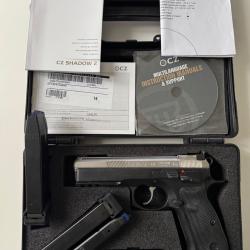 CZ (CESKA ZBROJOVKA) mod&egrave;le CZ 75 SP01 SHADOW (9MM)