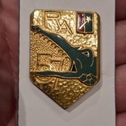 INSIGNE 57 REGIMENT ARTILLERIE ( DRAGO - G 2261 )