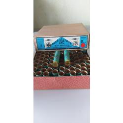 100 douilles avec amorces   culot 8 mm   calibre 12