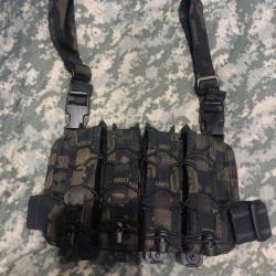 PLAQUE DE CUISSE HSGI EN MULTICAM BLACK