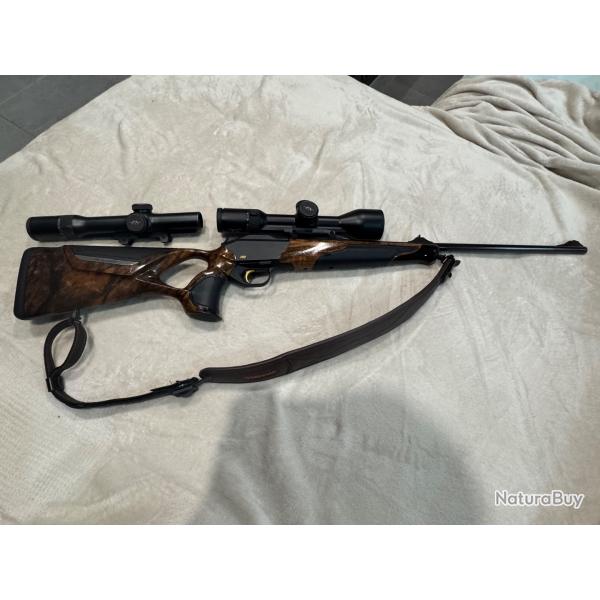 Ensemble Blaser R8 Gaucher Success Leather Bois Grade 6 calibre 300 WIN MAG + Lunette Blaser B2 + B1