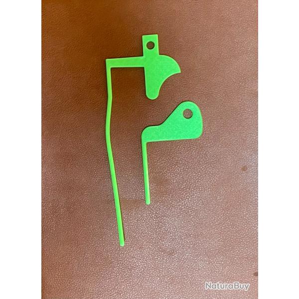 Lot 2 pi�ces - Drapeau chambre vide Carabine + Pistolet - 9mm � .30-06