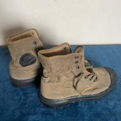 Paire de pataugas militaire Indo/Alg&eacute;rie