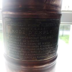 Pulvisateur ancien en cuivre