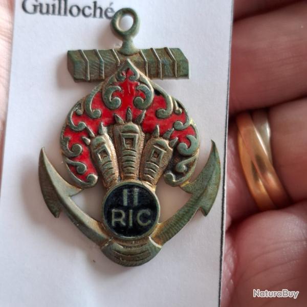 INSIGNE 11 REGIMENT INFANTERIE COLONIALE ( DRAGO PARIS NICE PERIODE INDOCHINE )