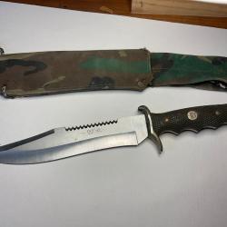 Poignard Nieto avec son fourreau. Tr&egrave;s bon &eacute;tat longueur 35 cm, voir photo.