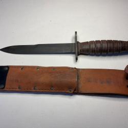 Ba&iuml;onnette am&eacute;ricaine, US M.4 Camillus avec son fourreau longueur 29 cm