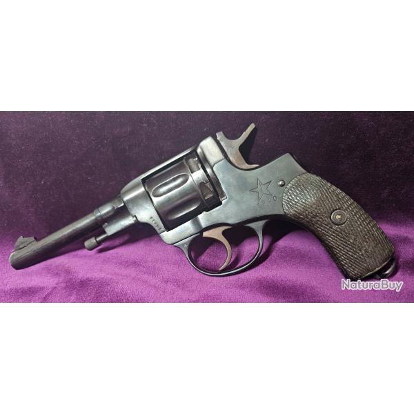 RUSSIE, Revolver Nagant 1895, Tula, 1940, Calibre 7,62Nagant, Cat B
