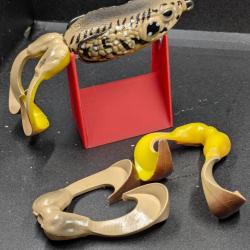 Lot 406 / Frog Molix+ 2 pattes de remplacement / FISH AND FISHING.