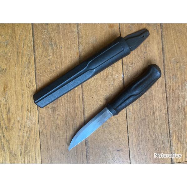 couteau Mora (Morakniv) bushcraft outdoor survie chasse lame fixe (fulltang)