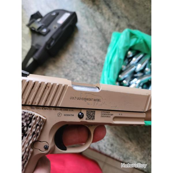 Colt 45 cybergun lot airsoft plus accessoires
