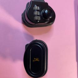 Lot de deux verrous de pontet Browning