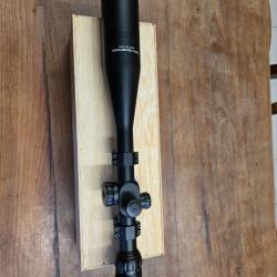 LUNETTE  KONUSPRO  M.30.12.5.50 X.56 RET GRAVE 1/2 MIL DOT  LUMINEUX ROUGE  BLEU