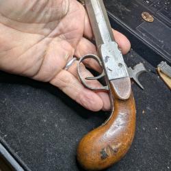 Pistolet &agrave; poudre noire