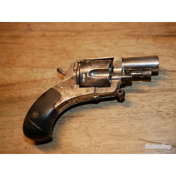 Revolver "THE PUPPY" en 320