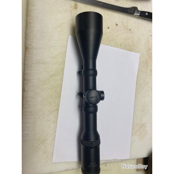 Lunette Swarovski PVI-2 2.5 /10/56 sur montage Blaser pour R93 + �tui coque rigide.