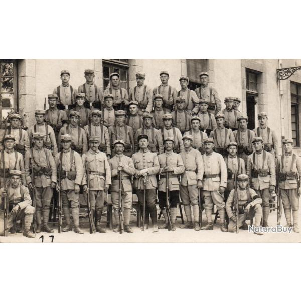 CPA - photo D'un groupe de soldats -N�7535