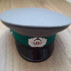 casquette NVA &eacute;quipement collection militaire pas neuve !