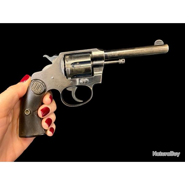 SUPERBE COLT NEW POLICE GROSSE CARCASSE cal. 32sw