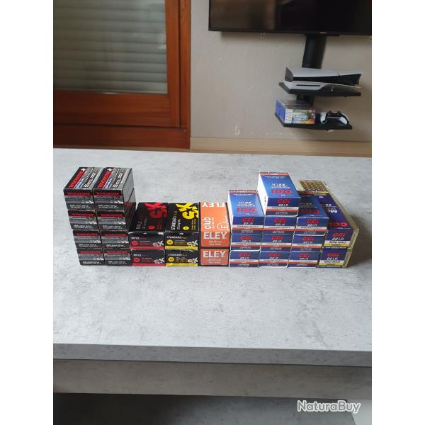 Lot de 1400 munitions 22lr