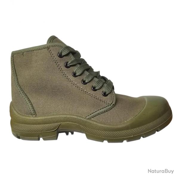 Chaussures en toile kaki pour outdoor et randonn�e
