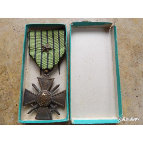 Belle croix guerre Etat Fran�ais Vichy 1939 1940 +citation 39 40 deuxi�me guerre ww2 �pingle boite